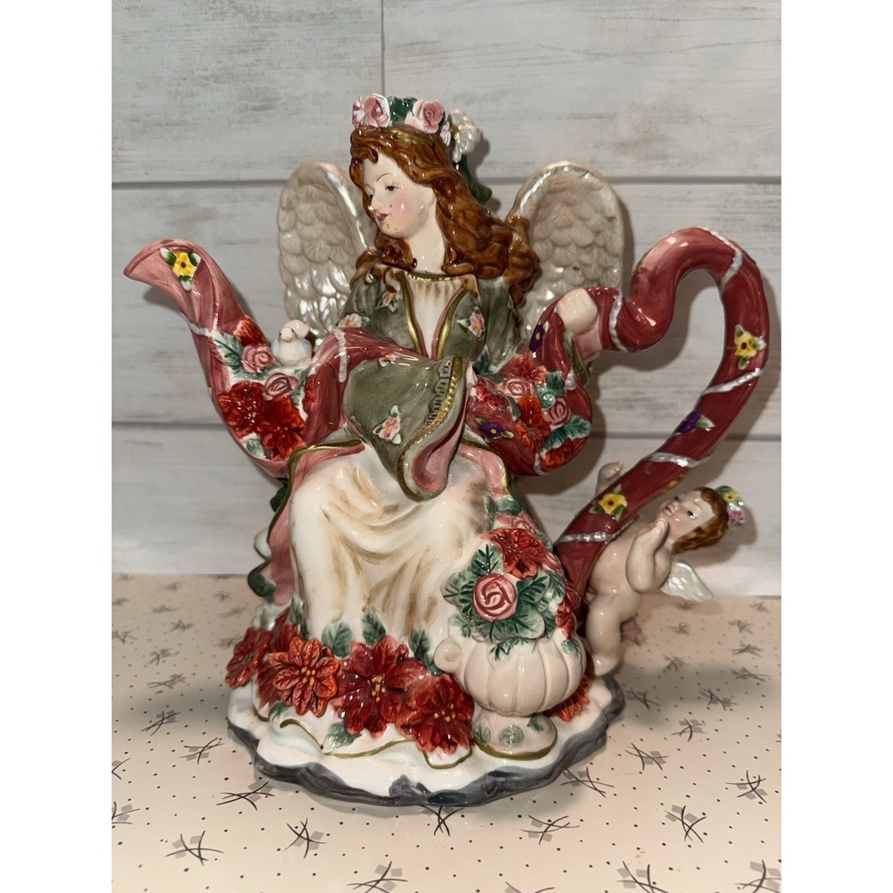 Vintage Angel Cherub Christmas Tree Ceramic Teapot Holiday Floral Decorative